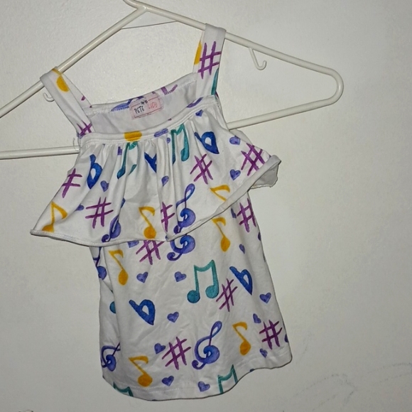Pete and Lucy musical note tank with shoulder set straps . - Picture 1 of 4